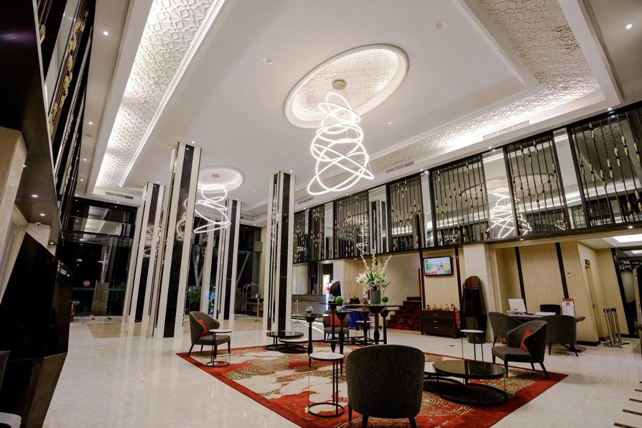Emersia Hotel And Resort Bandar Lampung Ngoại thất bức ảnh
