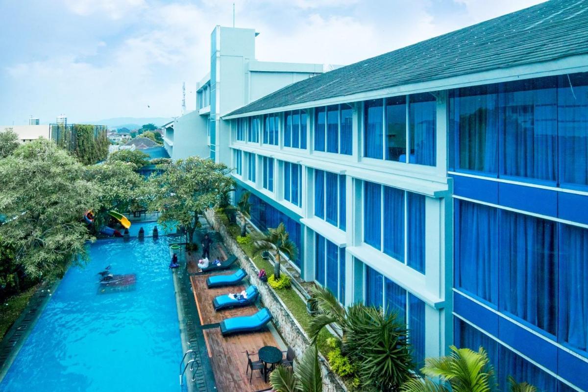 Emersia Hotel And Resort Bandar Lampung Ngoại thất bức ảnh
